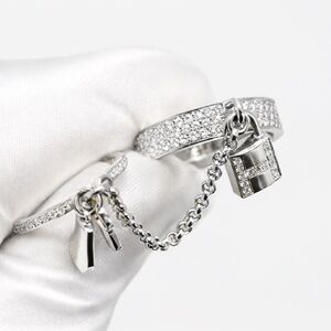 Elegant Silver Chain Ring with Lock Charm Gift for Her